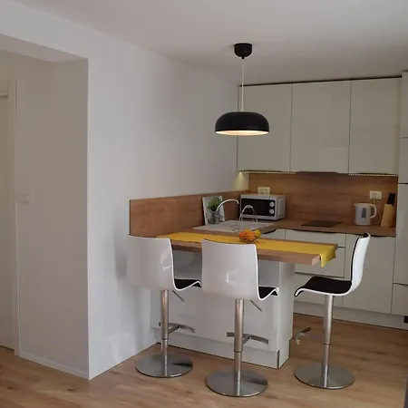 Apartment Eta Cres