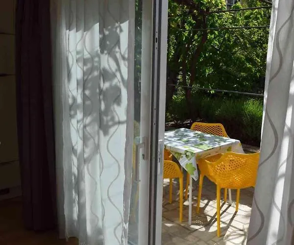 Eta Апартаменты *